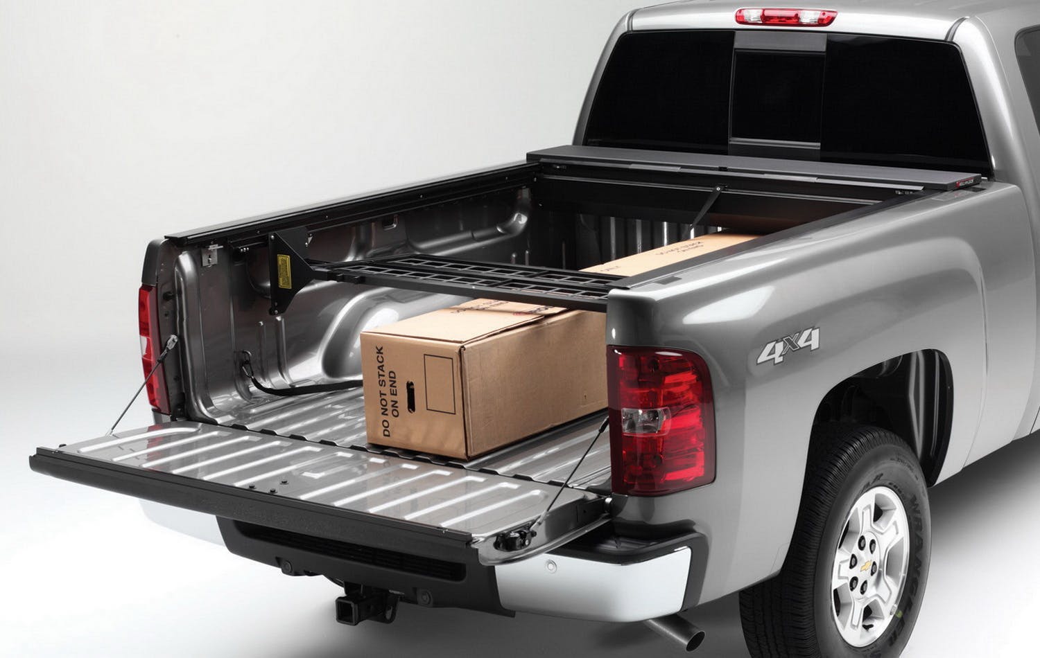 Roll-N-Lock CM263 Cargo Manager - 23-25 Colorado/Canyon, 5'2