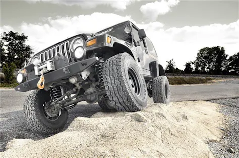 Rough Country 90640 4 Inch Lift Kit
