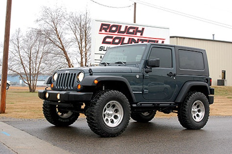 ROUGH COUNTRY PERF678 2.5 LIFT KIT For 07-18