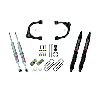 Skyjacker TC530STUB Performance Strut Suspension Lift Kit w/Shock