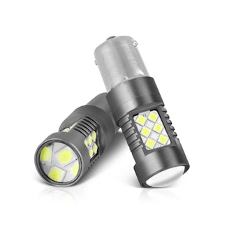Spyder Auto 9044601 XTune LED Chip Machine-Soldered Bulb