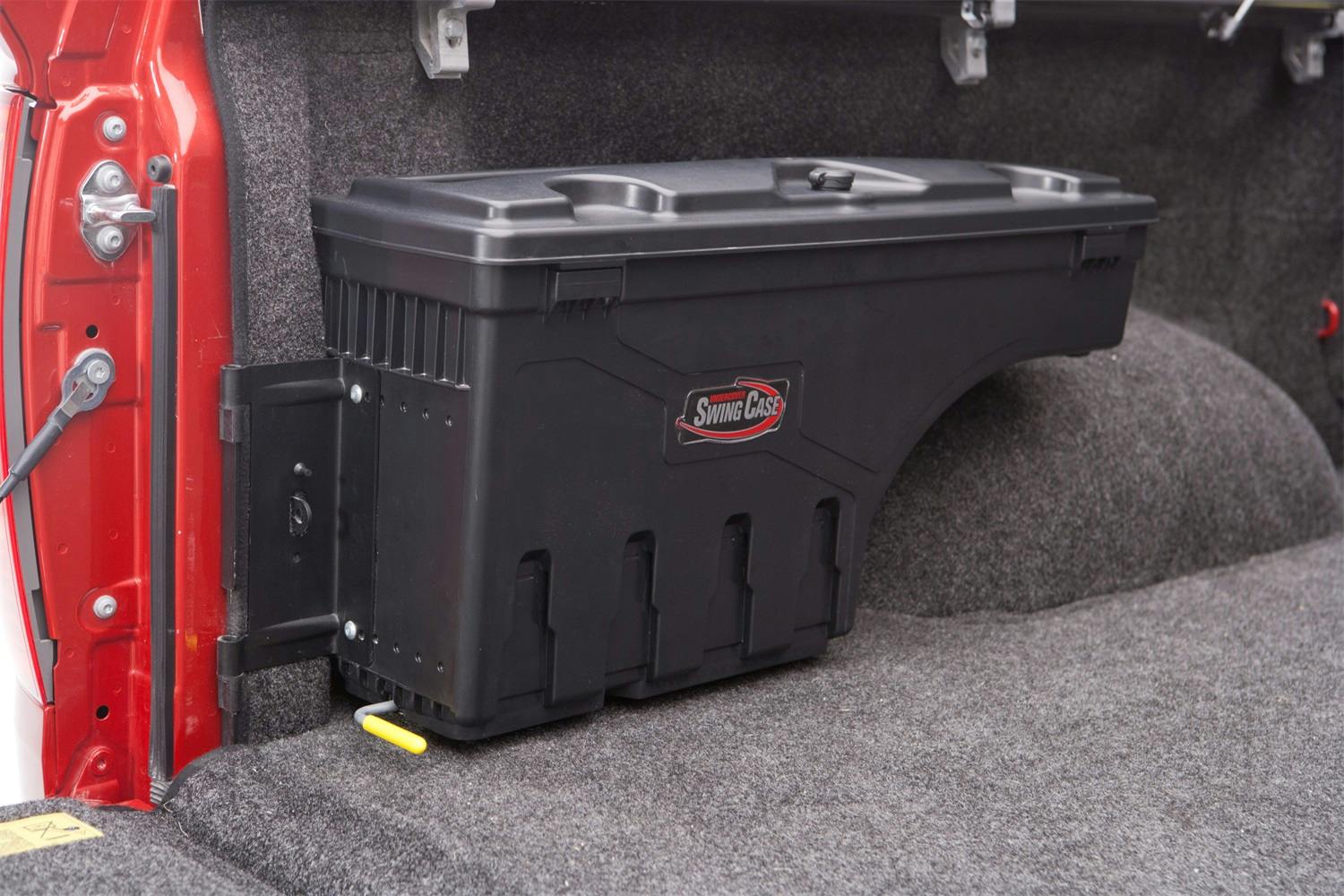 Undercover swing case on sale ram 1500