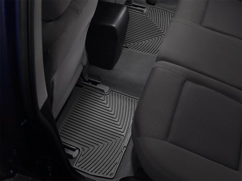 https://aw1.imgix.net/3/weathertech/W210_Nissan_Sentra_2012.jpg?auto=format&fit=max&w=500&h=500