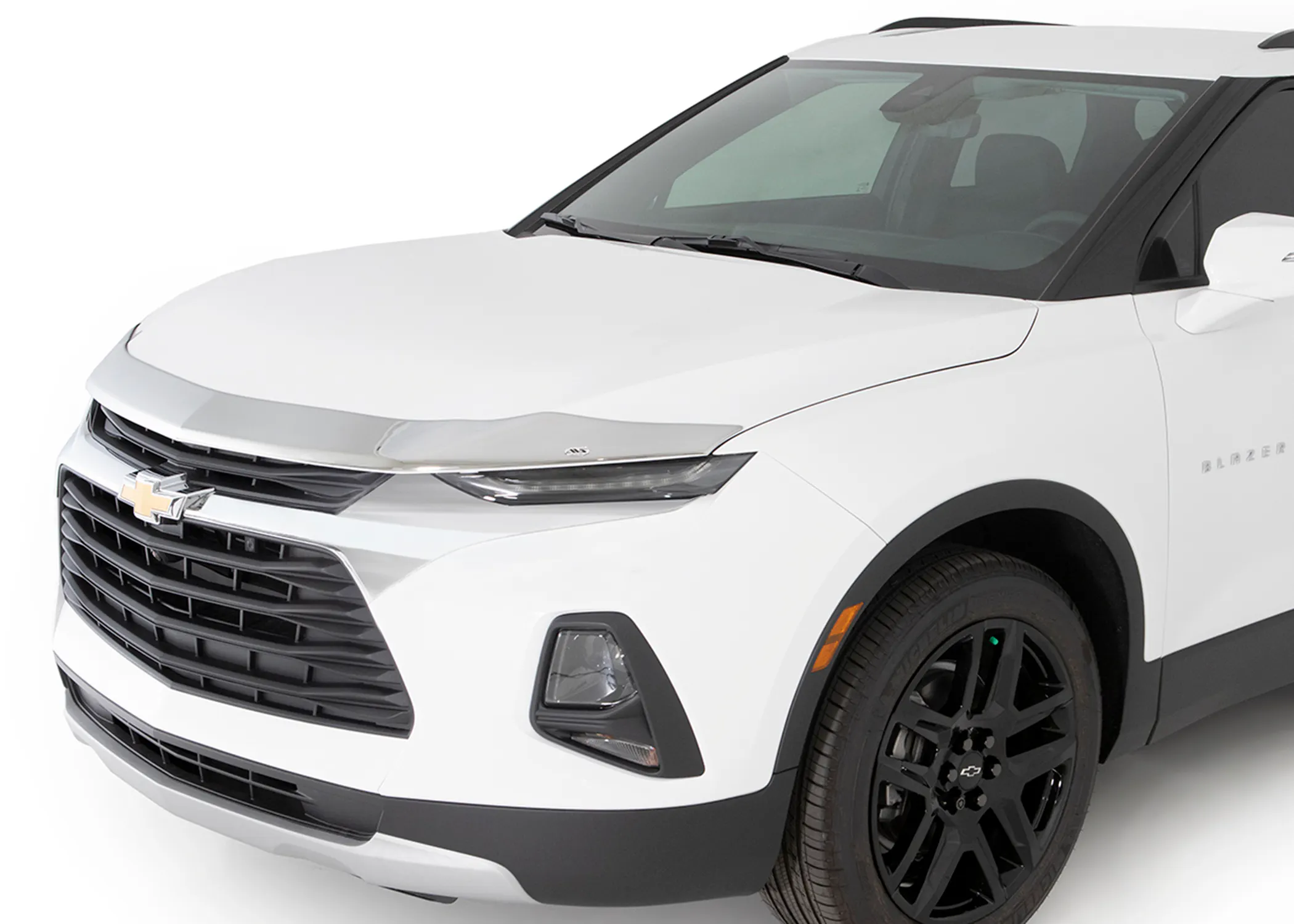 https://aw1.imgix.net/4/avs-auto-ventshade/avs_aeroskinchrome_2019chevroletblazer_622181_sideangle.jpg