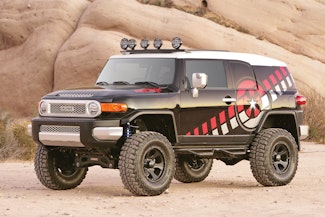 Fabtech K7007DL 6" Performance System with Coilovers & Shocks