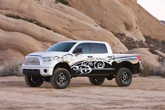 Fabtech K7010DL 6" Performance System with Coilovers & Shocks