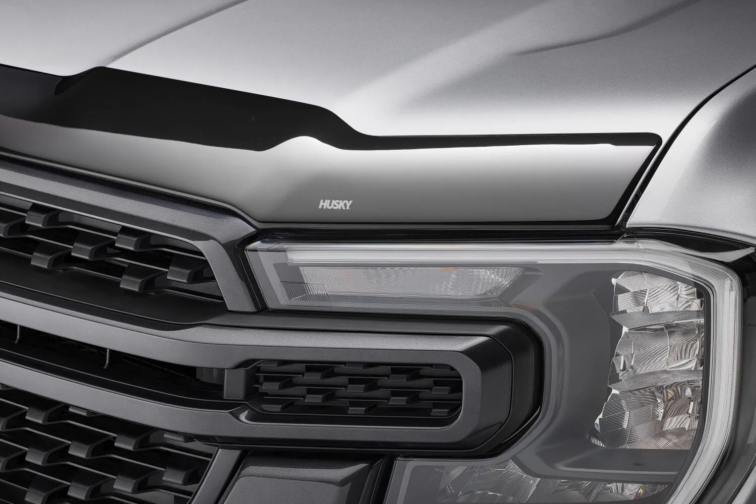 https://aw1.imgix.net/4/husky-liners/HKY_Aeroskin_FordRanger_2842166_CU.jpg