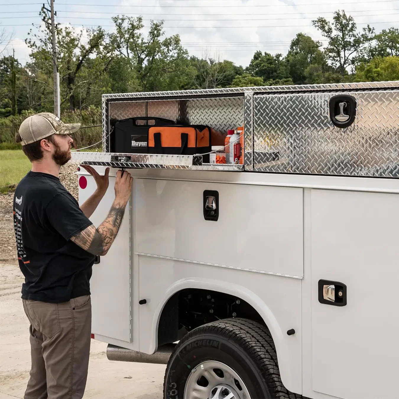 Fleet truck storage and commercial work truck upfitting options