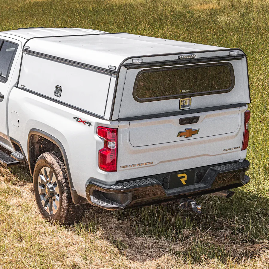 Truck caps and toppers installed for fleet service