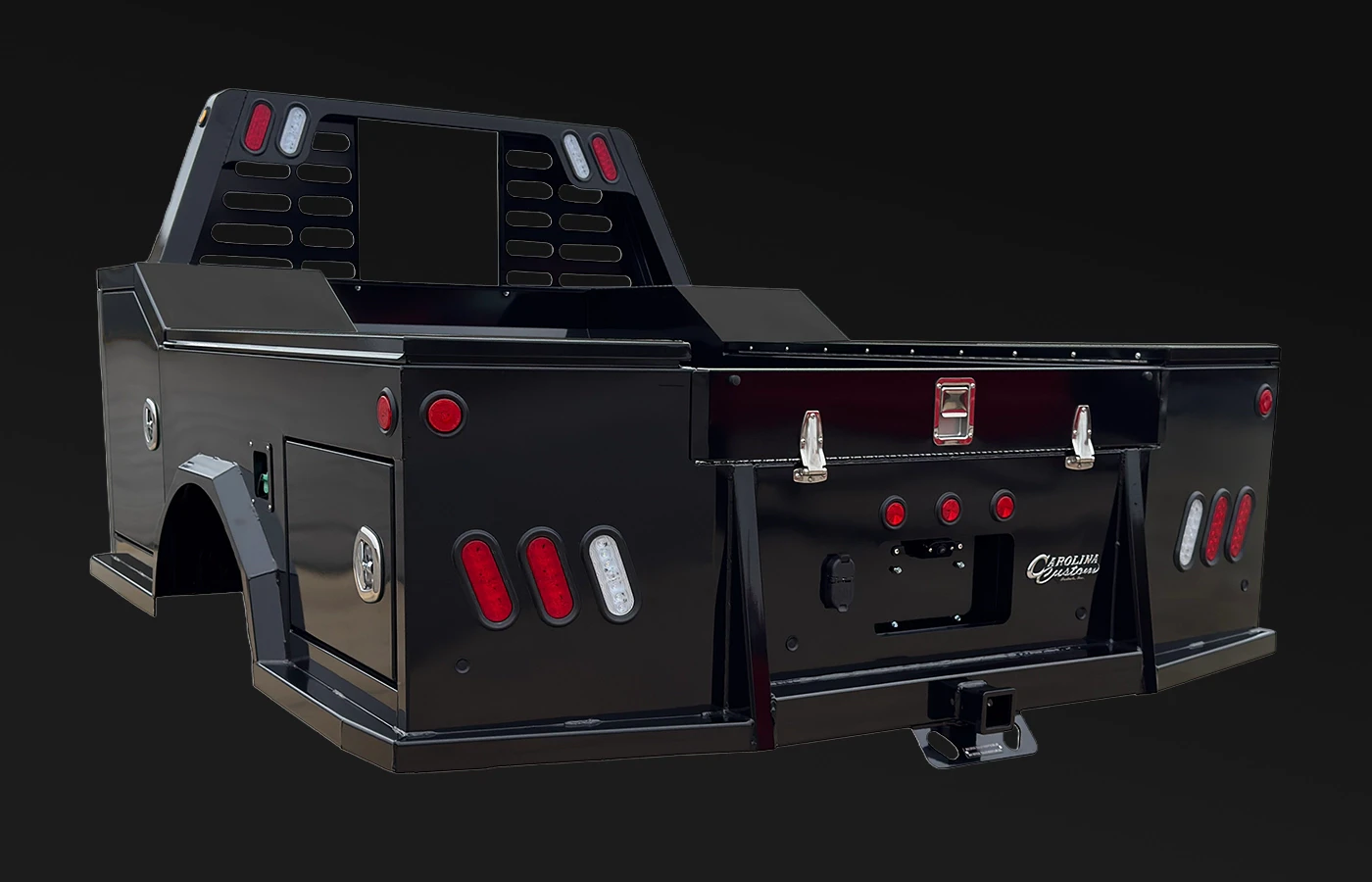 Gooseneck service body truck bed with storage compartments and towing capability