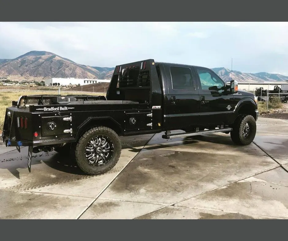Steel 4-Box Utility
