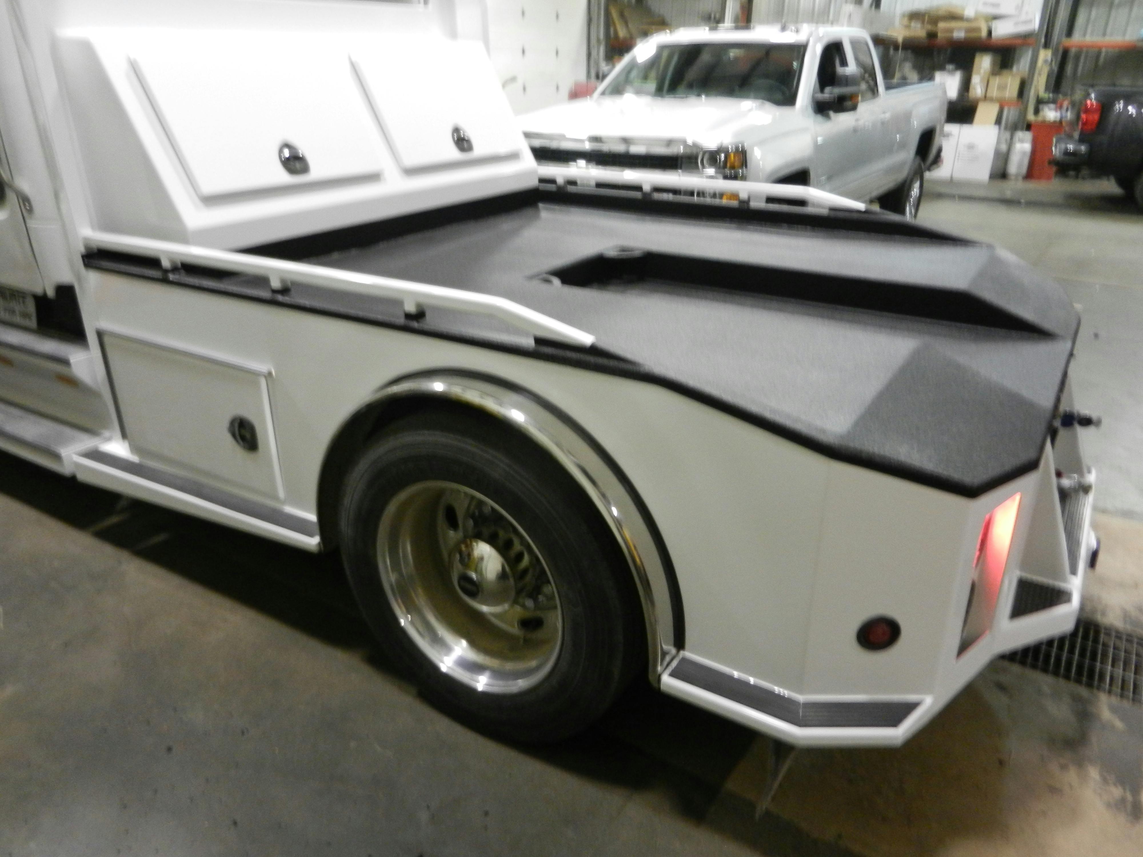 PLATINUM CLASSIC (100+ mil)