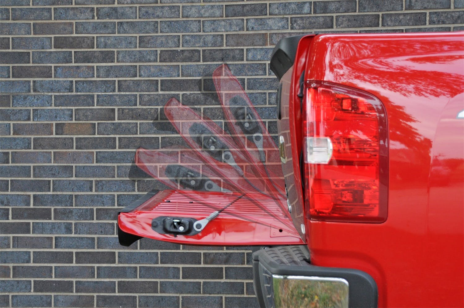 Tailgate Shock Assist for 2006 GMC Sierra 1500 DZ43100