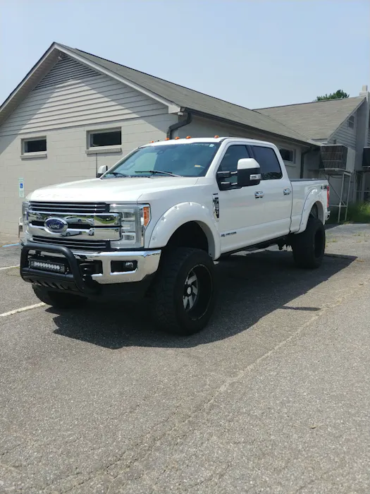 Treadz NC vehicle build photo 5