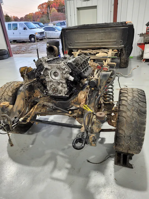 Treadz NC maintenance and repair work photo 3