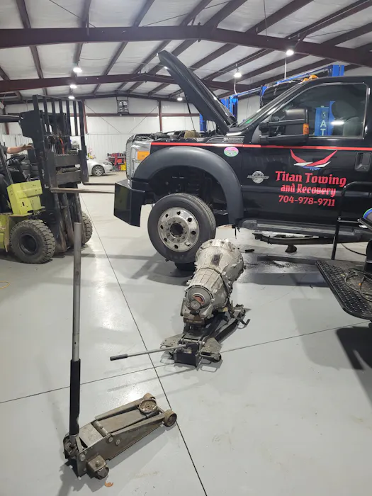 Treadz NC maintenance and repair work photo 4