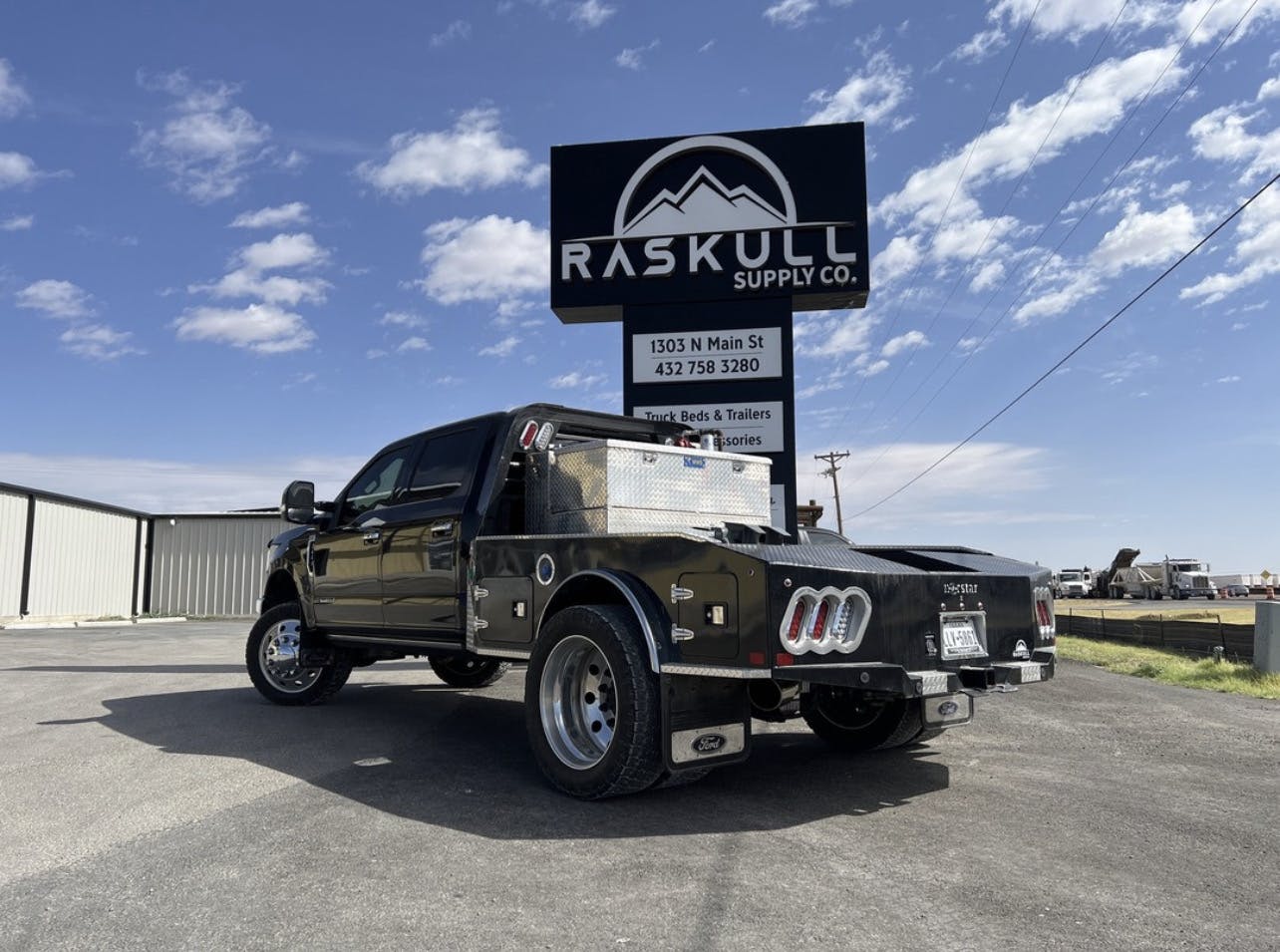 image for Norstar WH Western Deluxe Truck Bed