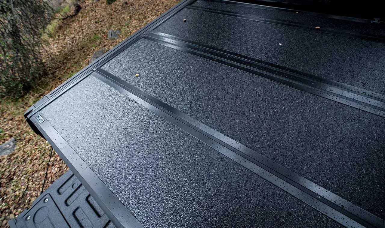 Hard folding tonneau cover