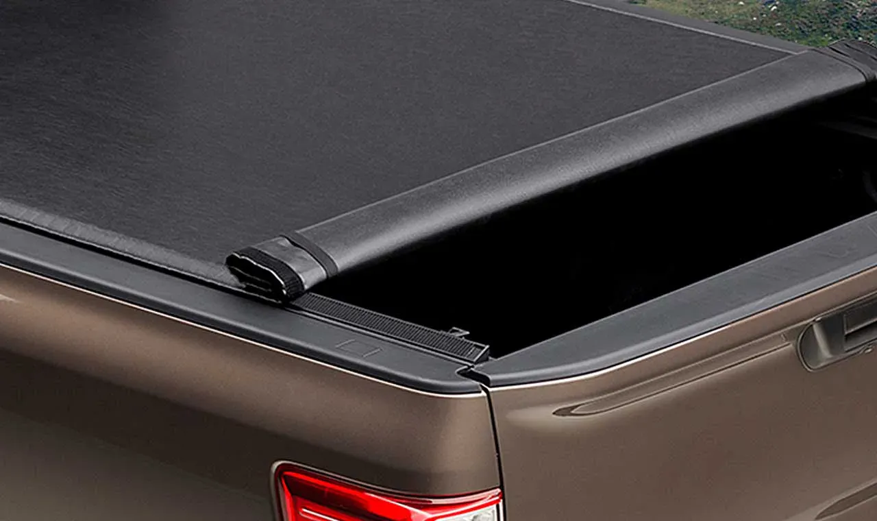 Soft roll-up tonneau cover